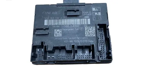 Volkswagen Golf VII Door control unit/module 5Q0959593A 5Q0959593