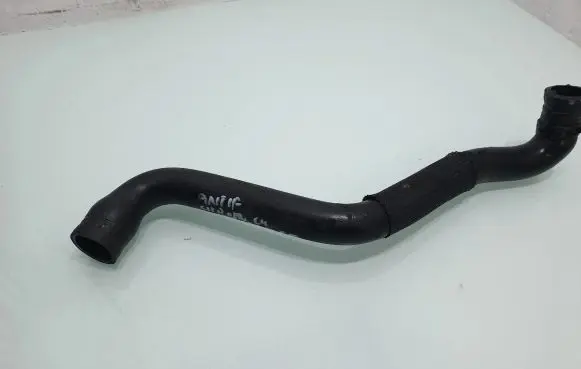 Citroen C4 I Engine coolant pipe/hose