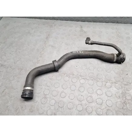 BMW X3 E83 Engine coolant pipe/hose 3401058