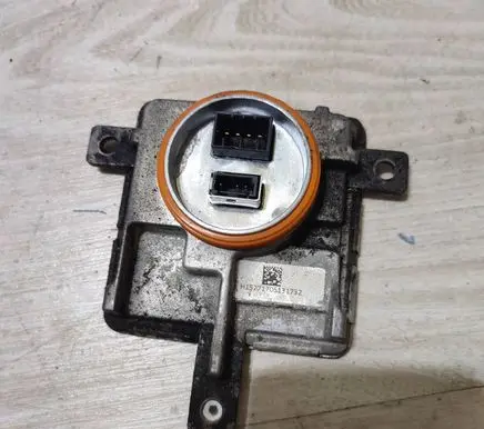 Jaguar F-Pace Xenon control unit/module 1036060061 00197528010000