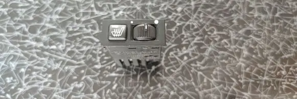 BMW 5 E39 Seat heating switch 61318352259