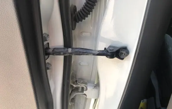 Suzuki Ignis Rear door check strap stopper