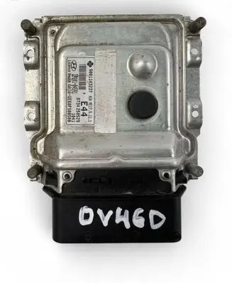 Hyundai i10 Engine control unit/module ECU 3910104591