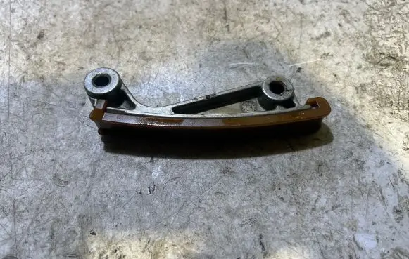 Dodge Challenger other engine part F446921211500