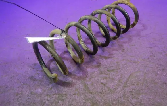 Ford Mondeo Mk III Rear coil spring