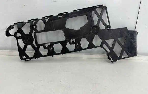 Volkswagen PASSAT B7 Front bumper mounting bracket AA37430179
