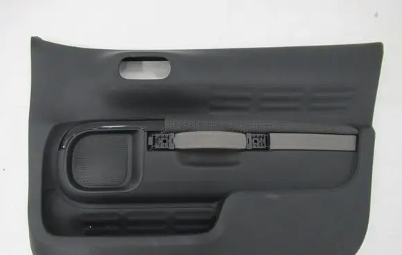 Citroen C4 Cactus Front door card panel trim