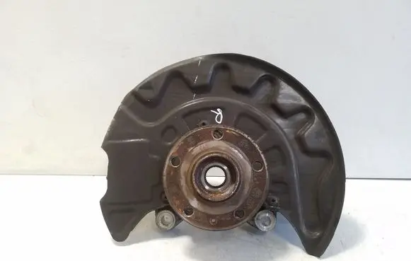 Volkswagen Golf VIII Front wheel hub 5WA407258A