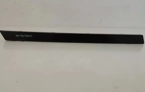 Audi e-tron Other interior part 4KL857186V