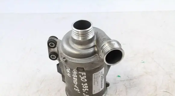 BMW 3 F30 F35 F31 Water pump 7596763 8635090 11518635090