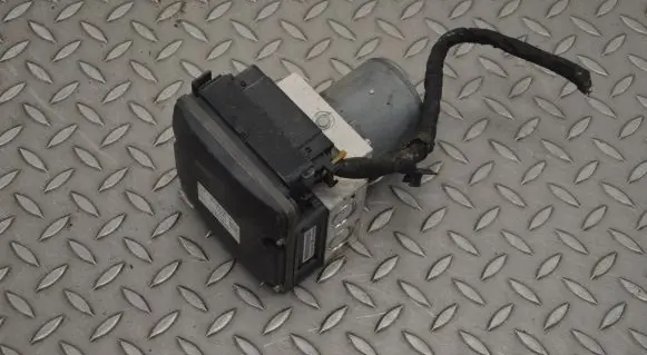 Audi A8 S8 D4 4H ABS Pump 4H0907379T 4H0614517R