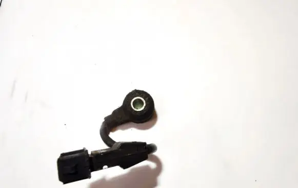 Volkswagen Golf IV Detonation knock sensor 06A905377