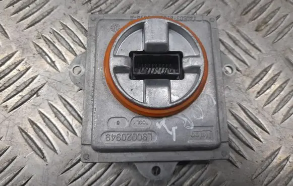 Chevrolet Corvette Headlight ballast module Xenon L90028073
