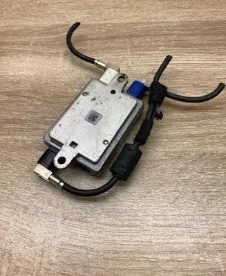 BMW 7 F01 F02 F03 F04 Aerial antenna amplifier 9200503 13399710 WITHPLUG