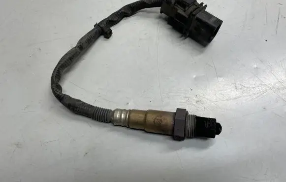 Opel Mokka Lambda probe sensor 55583271