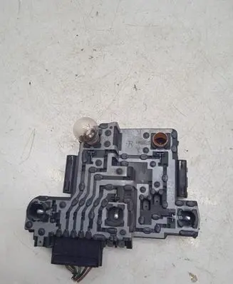 Volkswagen Golf II Tail light bulb cover holder 191945258