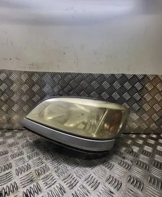 Opel Zafira A Headlight/headlamp 89100054