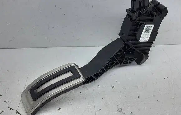 Cupra Formentor Accelerator throttle pedal 5Q1723503K 6PV01062181