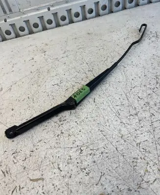 Volkswagen Transporter - Caravelle T4 Front wiper blade arm 701955409A