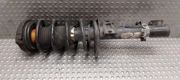 Volkswagen Polo IV 9N3 Front shock absorber/damper 6Q0413031BN