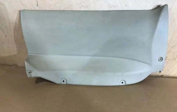 Dashboard lower bottom trim panel