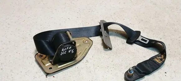 Alfa Romeo 166 Rear seatbelt 044047
