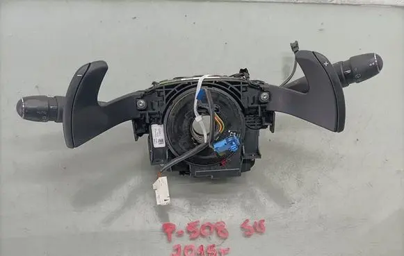Peugeot 508 Headlight wiper switch 98000243ZD