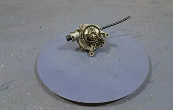 Volvo V40 Vacuum pump 31375107