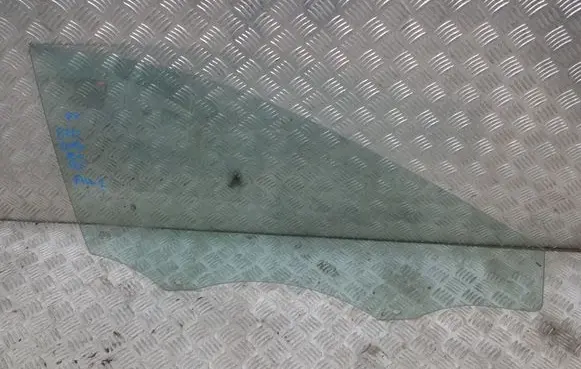 Seat Leon (5F) Rear door window glass