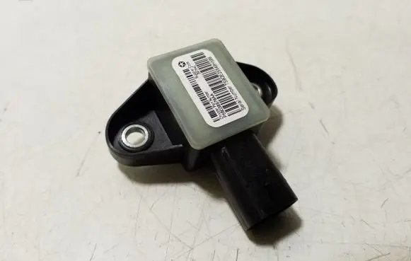 Jeep Cherokee Airbag deployment crash/impact sensor P56038976AA