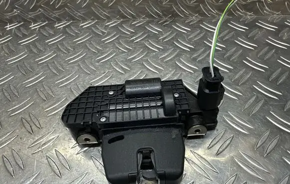 Peugeot 3008 I Tailgate/trunk/boot lock/catch/latch 9151487499H