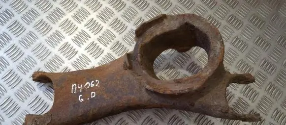 Volvo XC90 Rear upper control arm/wishbone