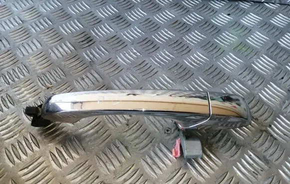Chrysler 300 - 300C Front door exterior handle 05065800AF