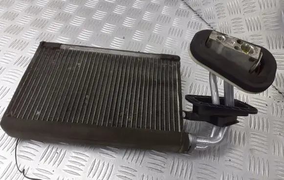 Subaru Forester SH Air conditioning (A/C) radiator (interior) 