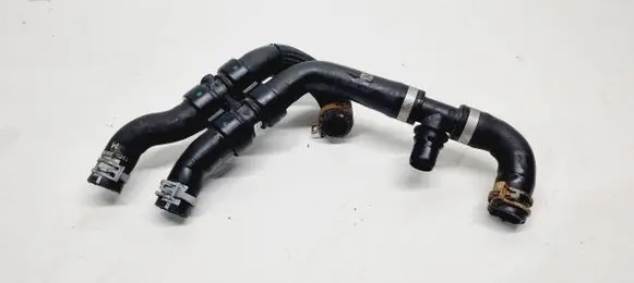 Renault Arkana Engine coolant pipe/hose 215019512R 21023083R
