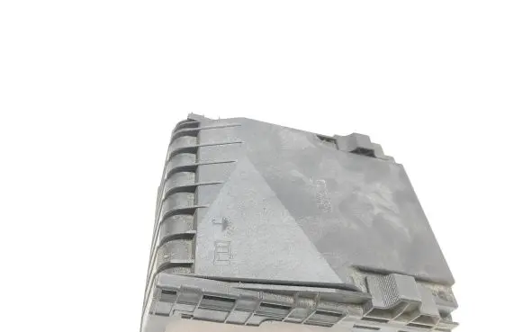 Audi Q3 8U Fuse box cover 1K0937132F 017180061 014189871