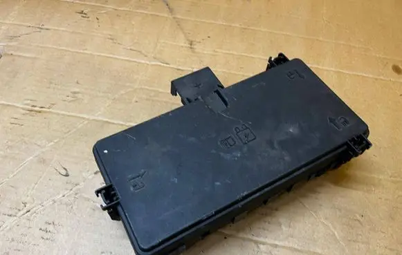 Ford Bronco Fuse box set MB3T14D068NAM