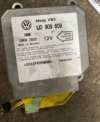 Volkswagen Golf IV Airbag control unit/module 1J0909609 5WK42800 48980303