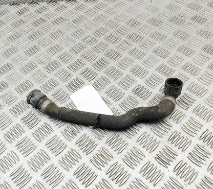 Mercedes-Benz C W205 Engine coolant pipe/hose A2055014784
