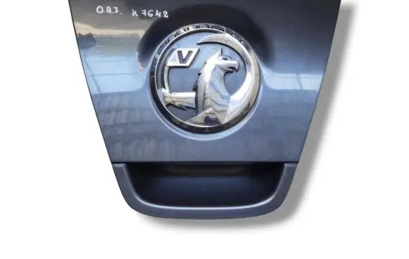 Opel Astra J Tailgate/trunk/boot exterior handle 13271374