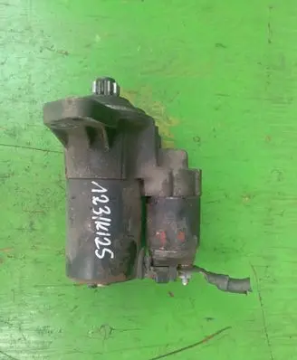 Volkswagen Golf IV Starter motor