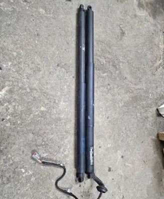 Ford S-MAX Tailgate/trunk/boot tension spring R402A55