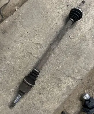 Peugeot 1007 Front driveshaft