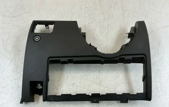 Jeep Grand Cherokee Dashboard lower bottom trim panel P01679003BL