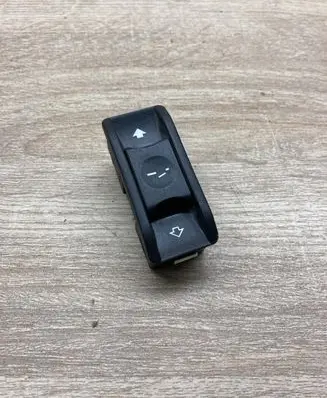 BMW 5 E60 E61 Sunroof switch 6907288 03015010