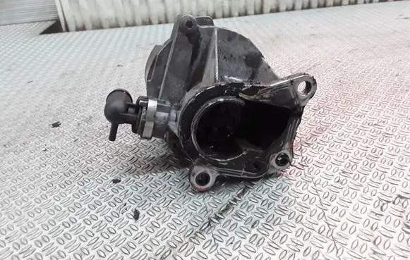 Vacuum pump