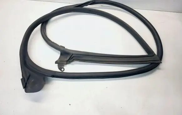 Audi A5 8T 8F Rubber seal rear door 8T8831707COK