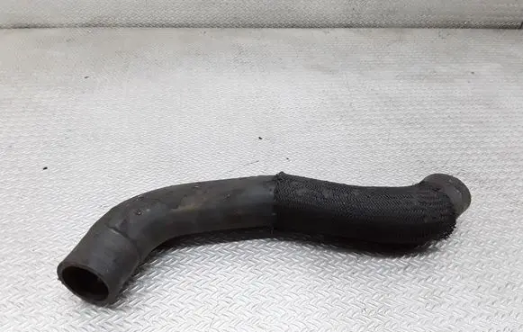 Toyota Avensis T250 Engine coolant pipe/hose