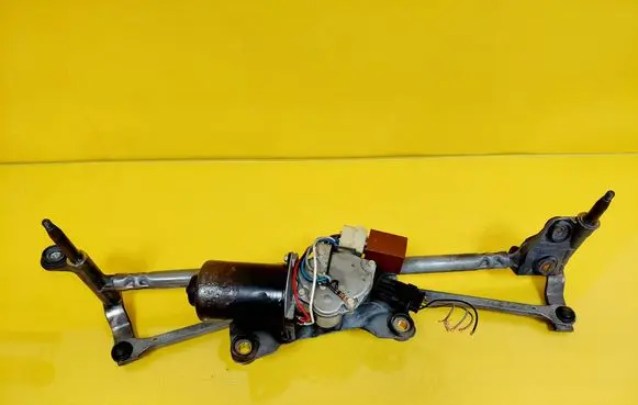 Fiat Multipla Front wiper linkage and motor