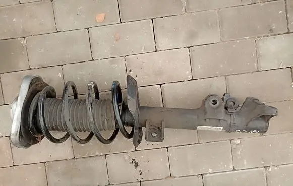 Mercedes-Benz E W212 Front shock absorber with coil spring A2123200413